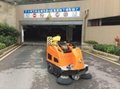 OS-V2 ride on road sweeper 5