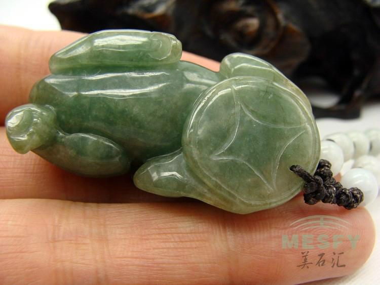 Certified Natural Burmese Emerald Jadeite Lucky Dragon PiXiu Jade Pendant 22.6 g 3