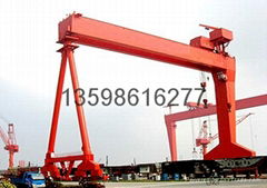 Shipbuilding gantry crane 