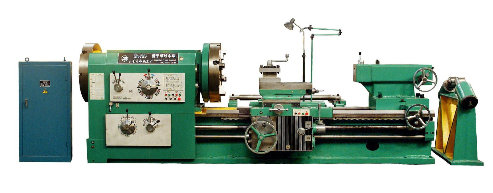 Pipe threading machine