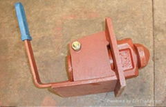 truck and trailer container twist lock