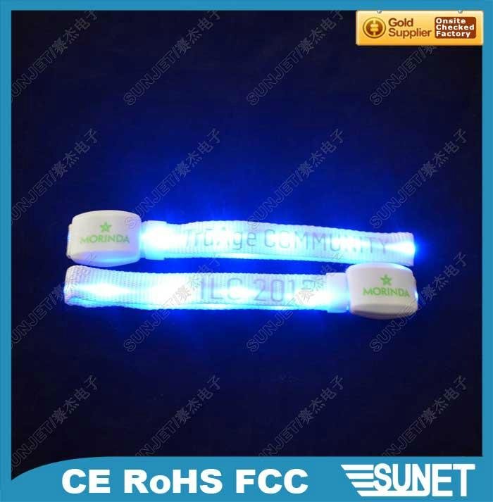new style electronic led lighting bracelet for concert and party 