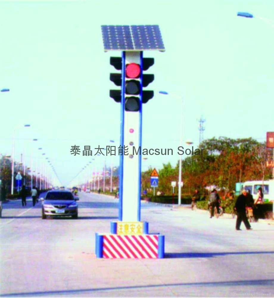 太陽能交通信號燈 4