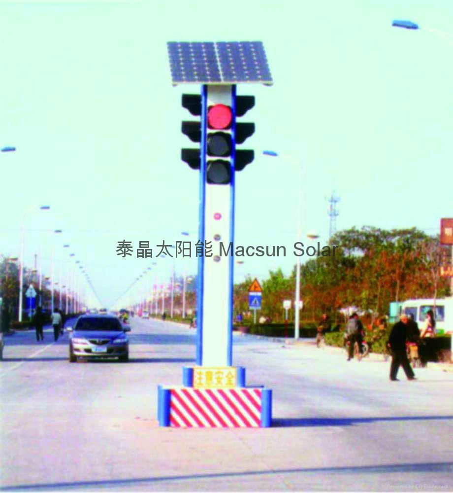 Solar Traffic Light 4