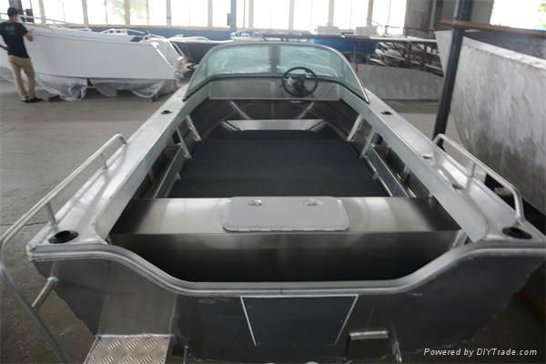 aluminum runabout  fishing boat