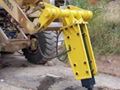 Open top type hydraulic breaker on excavator 2