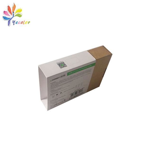 Corrugated box with sleeve 