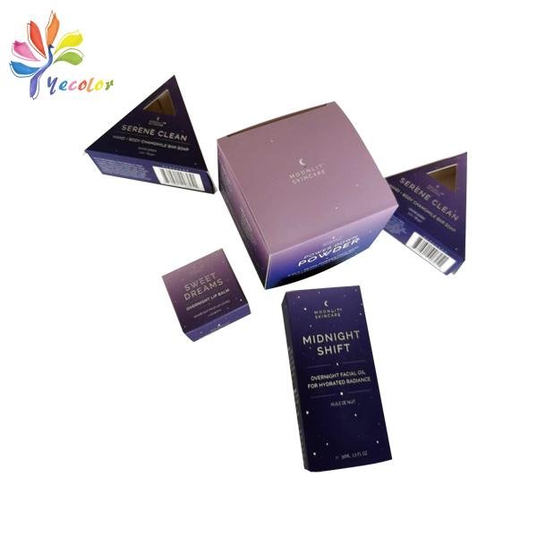Customized cosmetic package with silver logo  3
