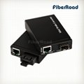 Mini 10/100/1000Base-TX to 1000Base-FX Fiber Optic Media Converter 2