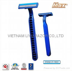 Triple Blade Disposable Razor