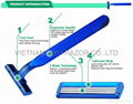 Triple Blade Disposable Razor 3