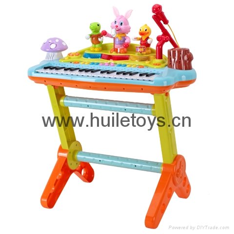 HUILE Funny Playing and Learning Electronic Keyboard 3