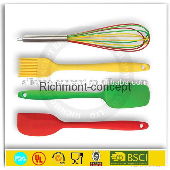 varities of kitchen utensils wholesale 4