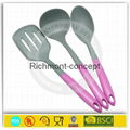 different kinds of kitchen utensils