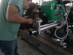 Compacted line boring and welding machine 