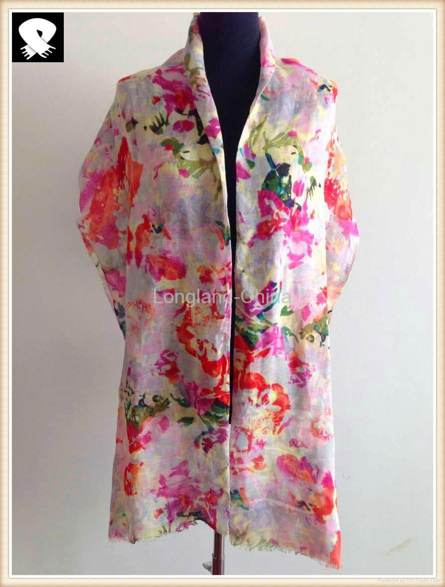 Blossom polyester scarf for women, bespoke in scarf factory 2