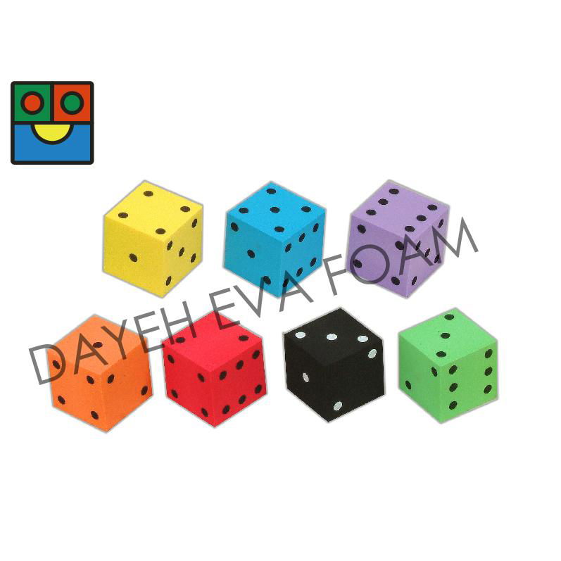 D7005D Foam Dots Dice 5cm