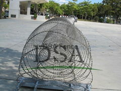 Flat razor wire