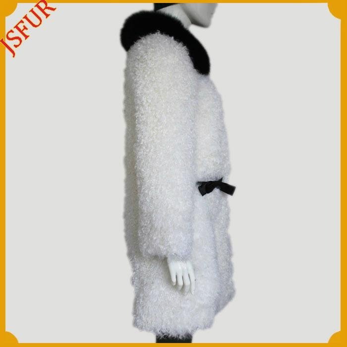 2015 hot style winter white women elegant black fox collar warm sheep fur coats 3