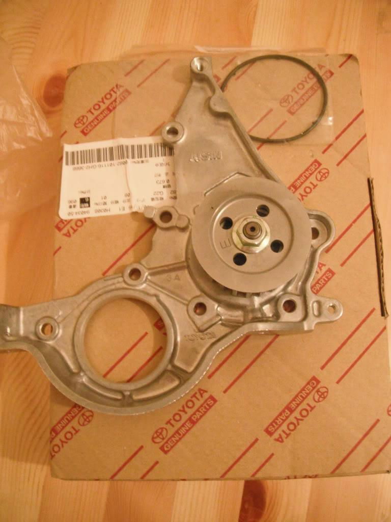 Toyota Starlet Galanza EP82 EP91 - Genuine 4EFTE Oil Pump 