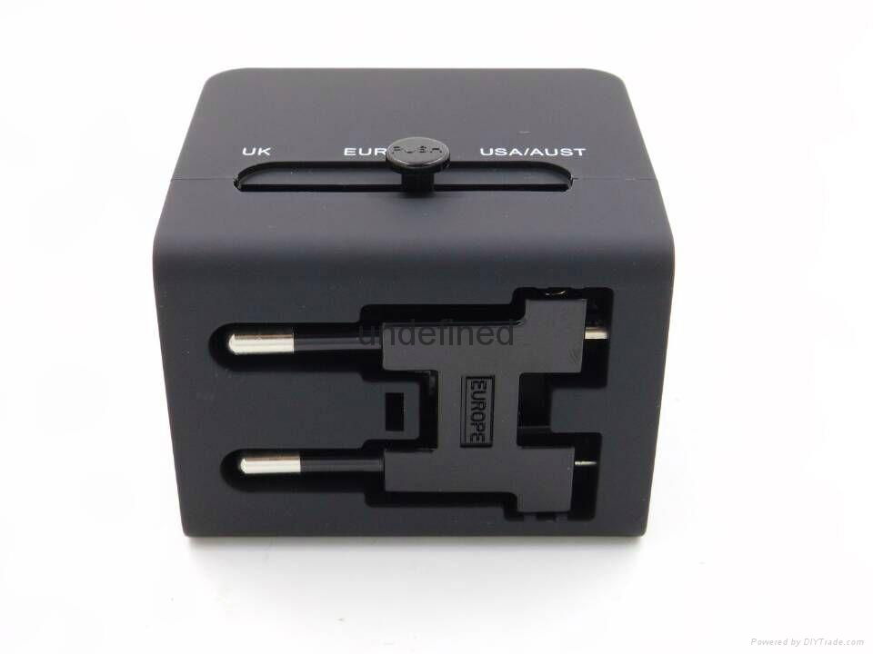 USB universal travel adapter plug with 2.1A EU/AUS/US/UK travel adapter 3