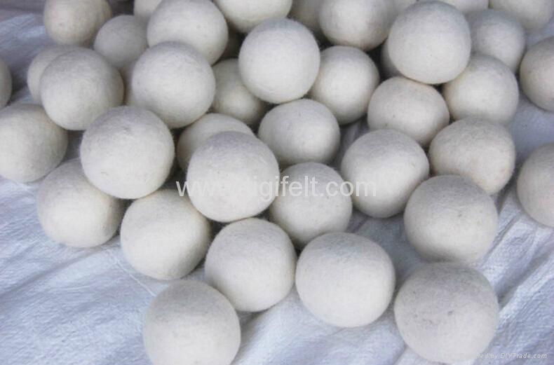 3'' 100% wool felt dryer balls 3