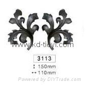 cast iron flower and leaves for fence post 5