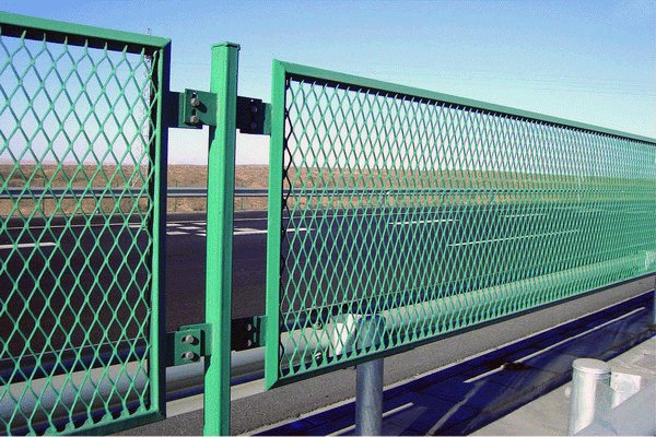 Expended steel fence  4