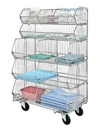 Wire basket cart separately stores and transfers items
