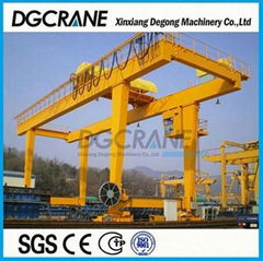 Heavy duty double girder foundry crane