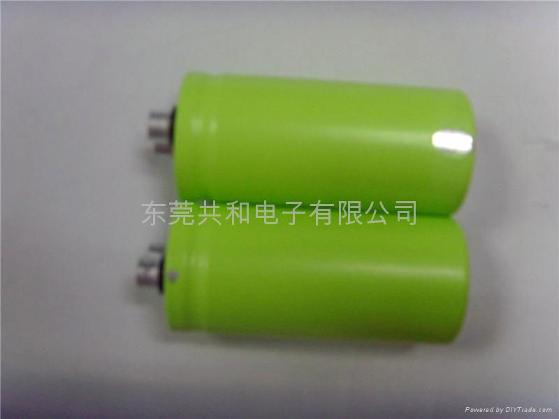 Supply energy super capacitor 2.7V500F Fala class large capacity screw type 4