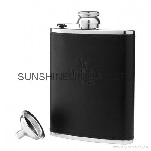 Stainless steel hip flask