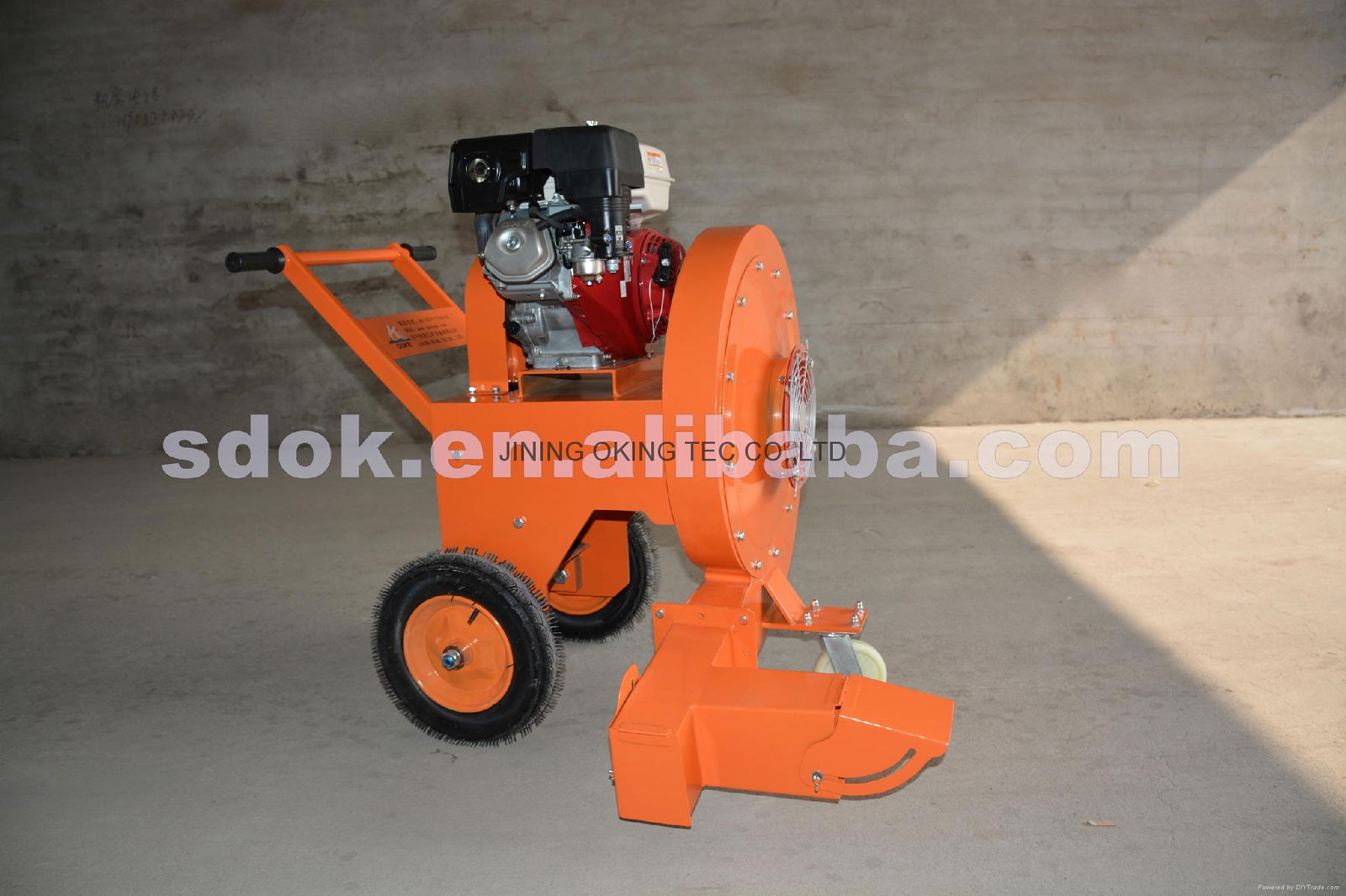 Road concrete hand push blower machine 3