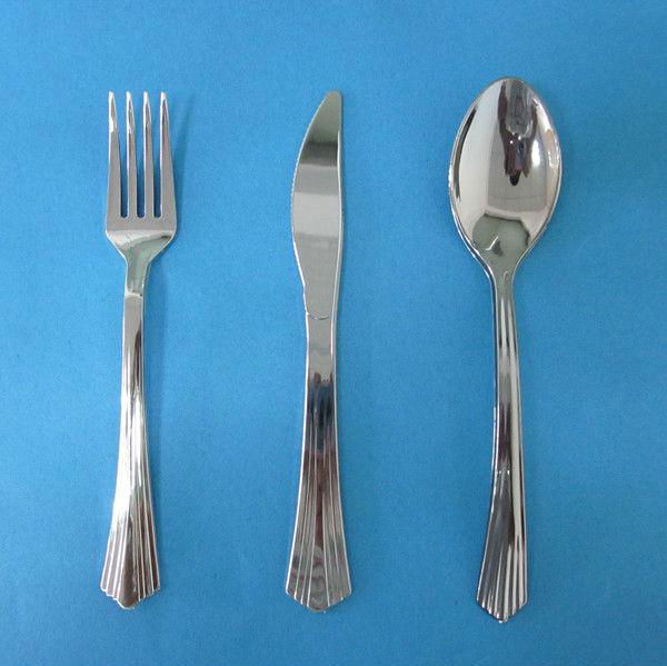 plastic cutlery 3