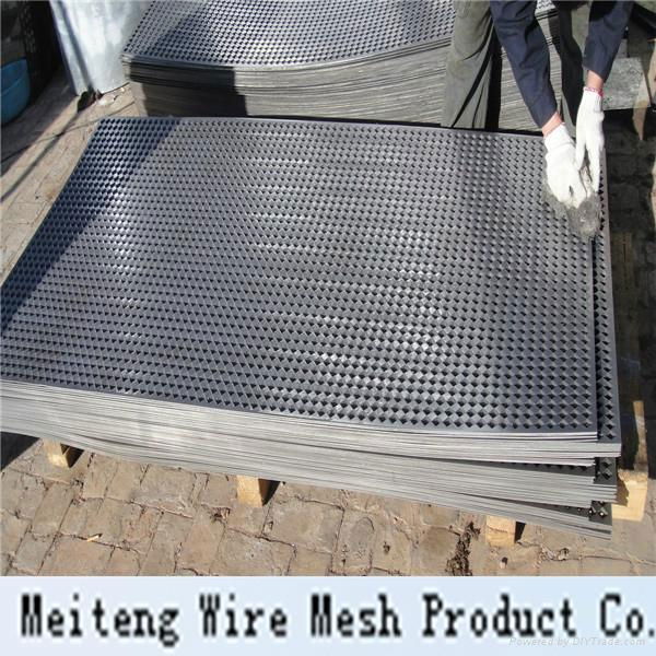 Hot high quality stainless punched perforated metal 2