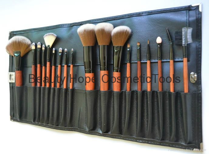 18pcs wood handle makeup brush set face brush cosmetic brush 4