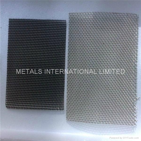 BULLETPROOF WIRE MESH