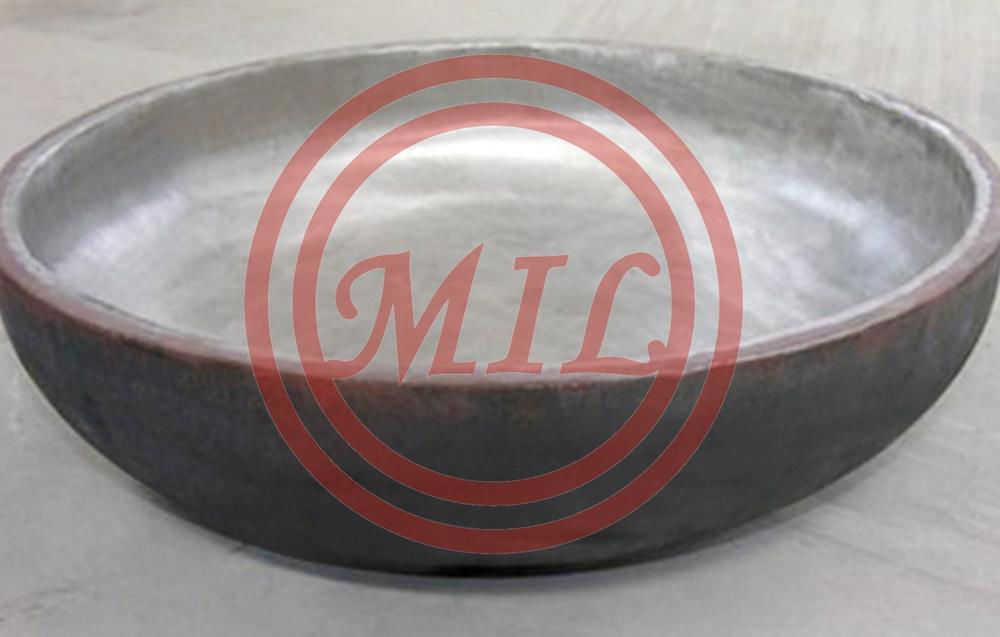 Clad Head For Pressure Vessels