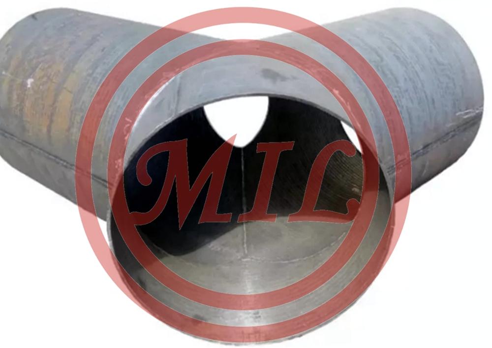 L300mm Wear Black Steel Alloy Pipe Fittings 18mm Thickness 