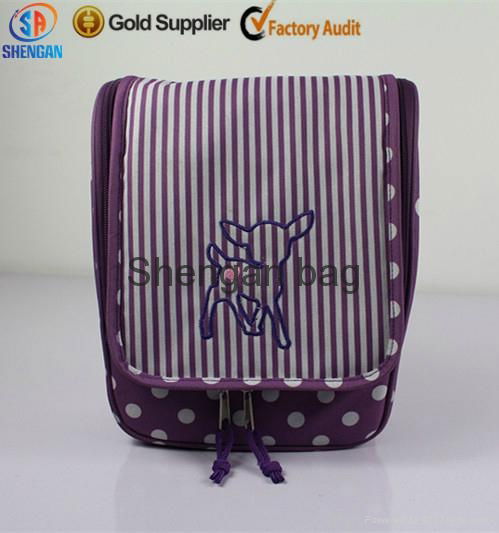 embroider logo dots printing wash bag cosmetic bag for promotion 2