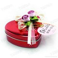 fancy chocolate heart tin packaging 1