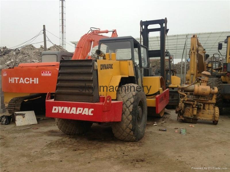 used CA30D Dynapac road roller 2