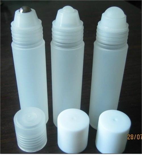 empty 30ml 1ounce  plastic cosmetic roll on bottle 1