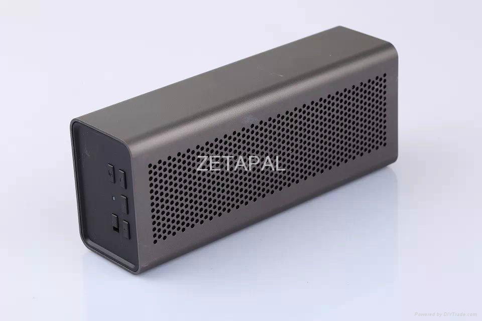 Magic Cube Aluminium Alloy B300 Bluetooth Speaker Support TF Card Handsfree 2