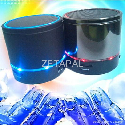 Portable S08 Bluetooth Speaker Mini Wireless Speaker with FM Radio & LED Light 2