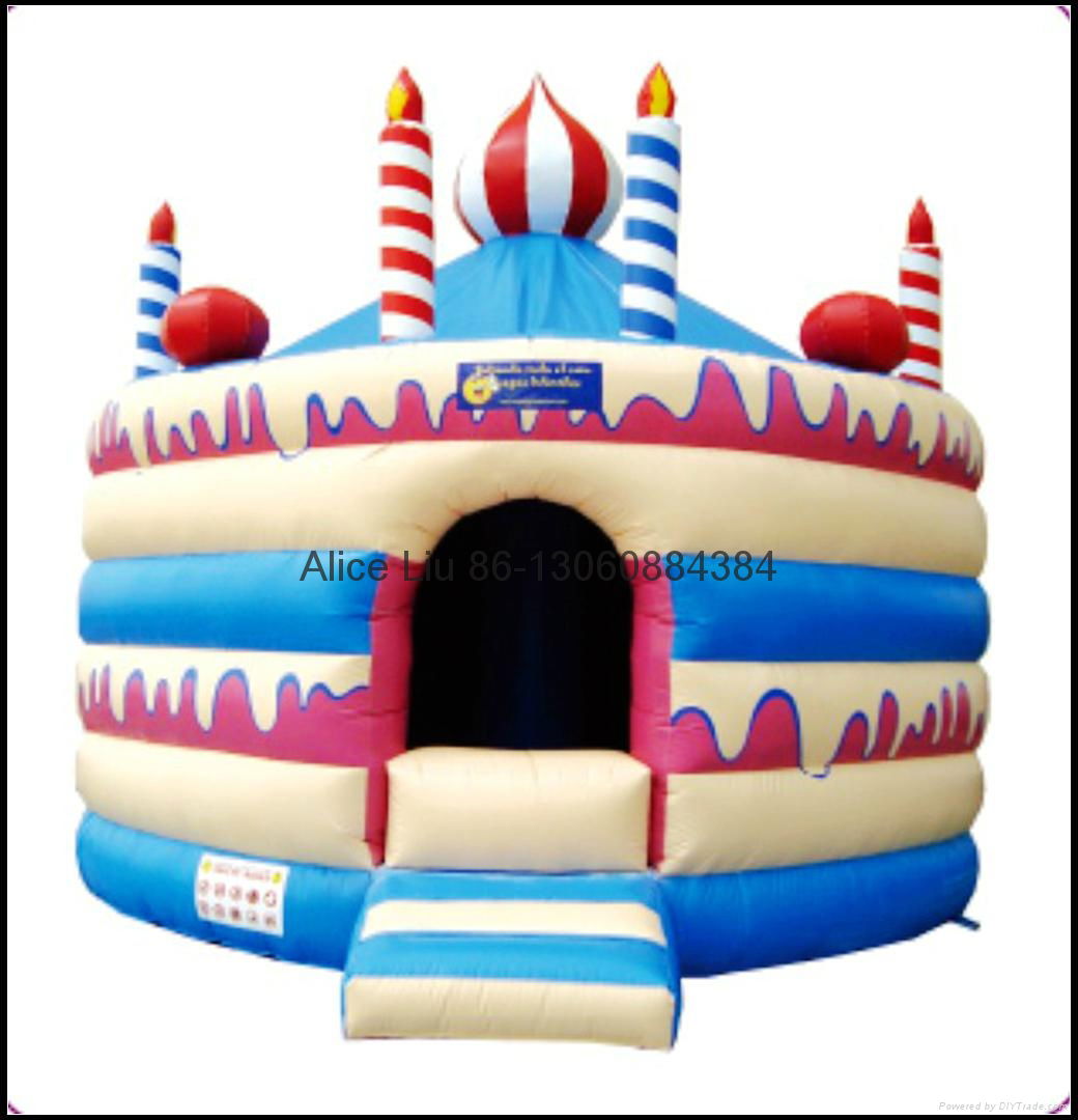 Inflatable Cake Room with PVC Tarpaulin