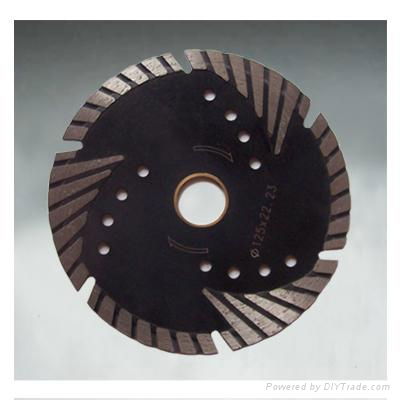 Protection teeth diamond saw blade