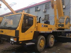 Truck crane