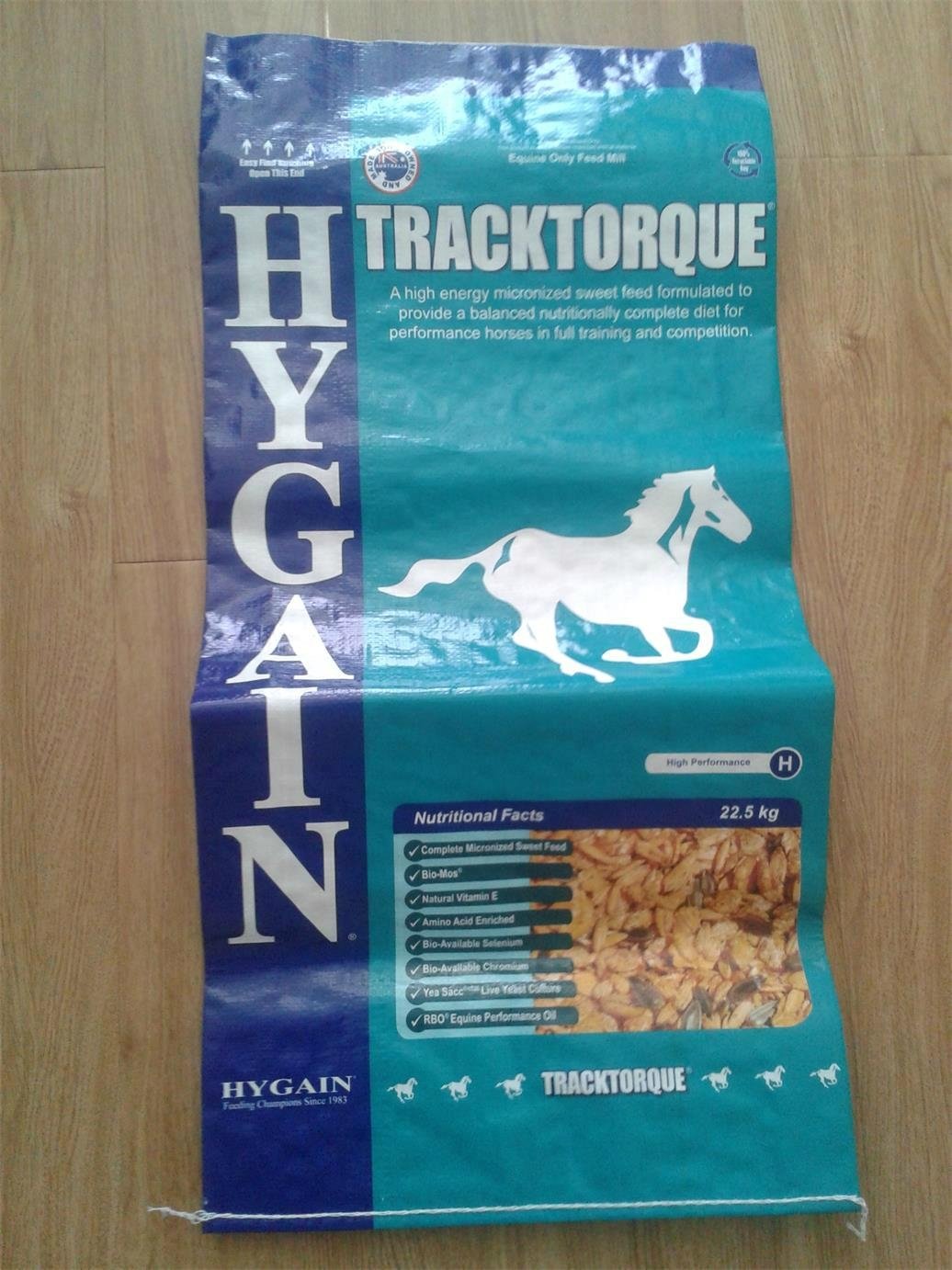  pp laminated horse feed bags  2