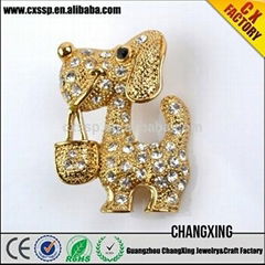 2015 The most popular gold Diamond crystal wholesale brooch 